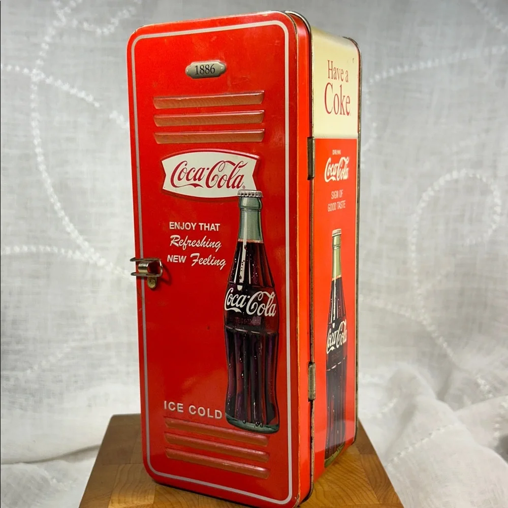 Vintage Coca Cola pencil box